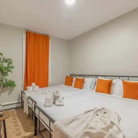 2 Days Stay Get 40 Percent Off For, Sleeps 6 & 2 Queen